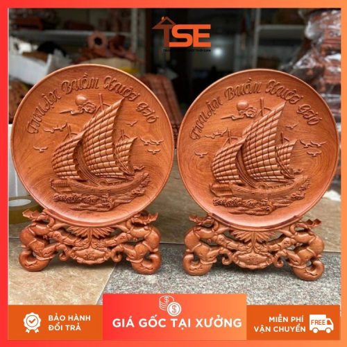 đĩa gỗ hương trang trí thuận buồm xuôi gió